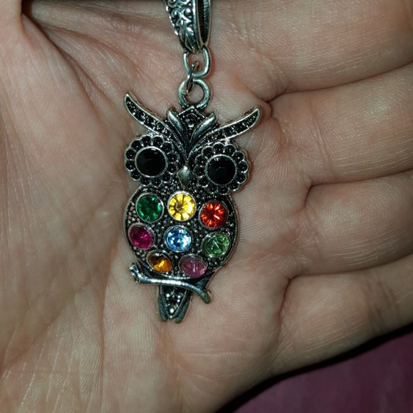 Silver Owl Necklace. - Picture 3 of 8